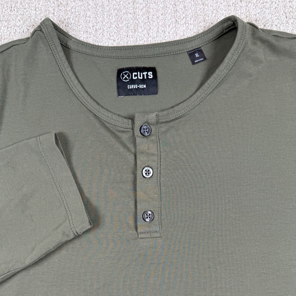 Cuts Mens XL Olive Green Curve Hem Long Sleeve Henley Shirt